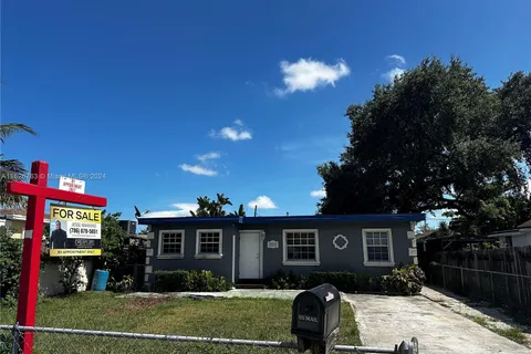 2910 NW 93rd St, Miami FL 33147