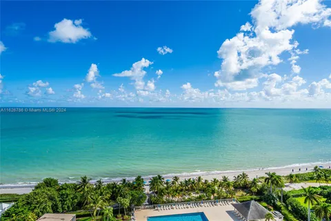 881 Ocean Dr # 16D, Key Biscayne FL 33149