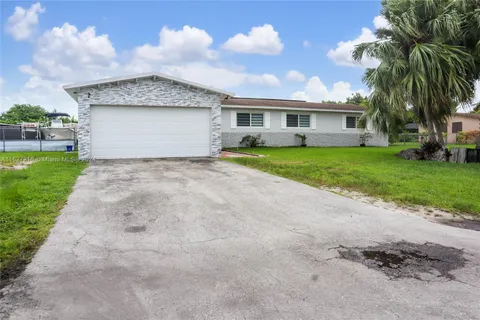 29721 SW 169th Ave, Homestead FL 33030