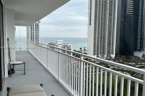 210 174th St # 1909, Sunny Isles Beach FL 33160