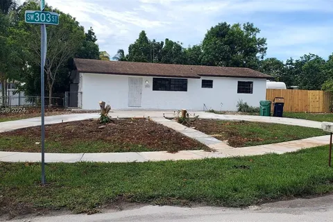 15761 SW 303rd St, Homestead FL 33033