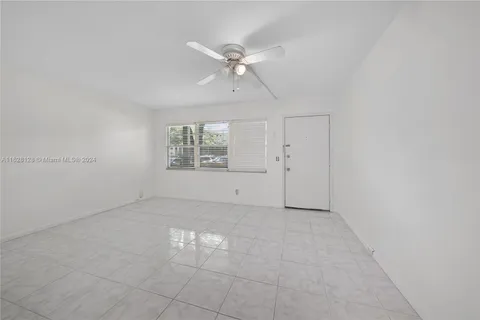 13250 SW 7th Ct # 110L, Pembroke Pines FL 33027