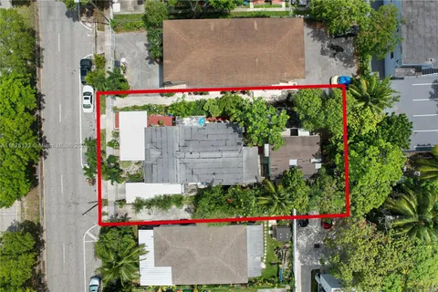 3421 NW 5th Ave, Miami FL 33127