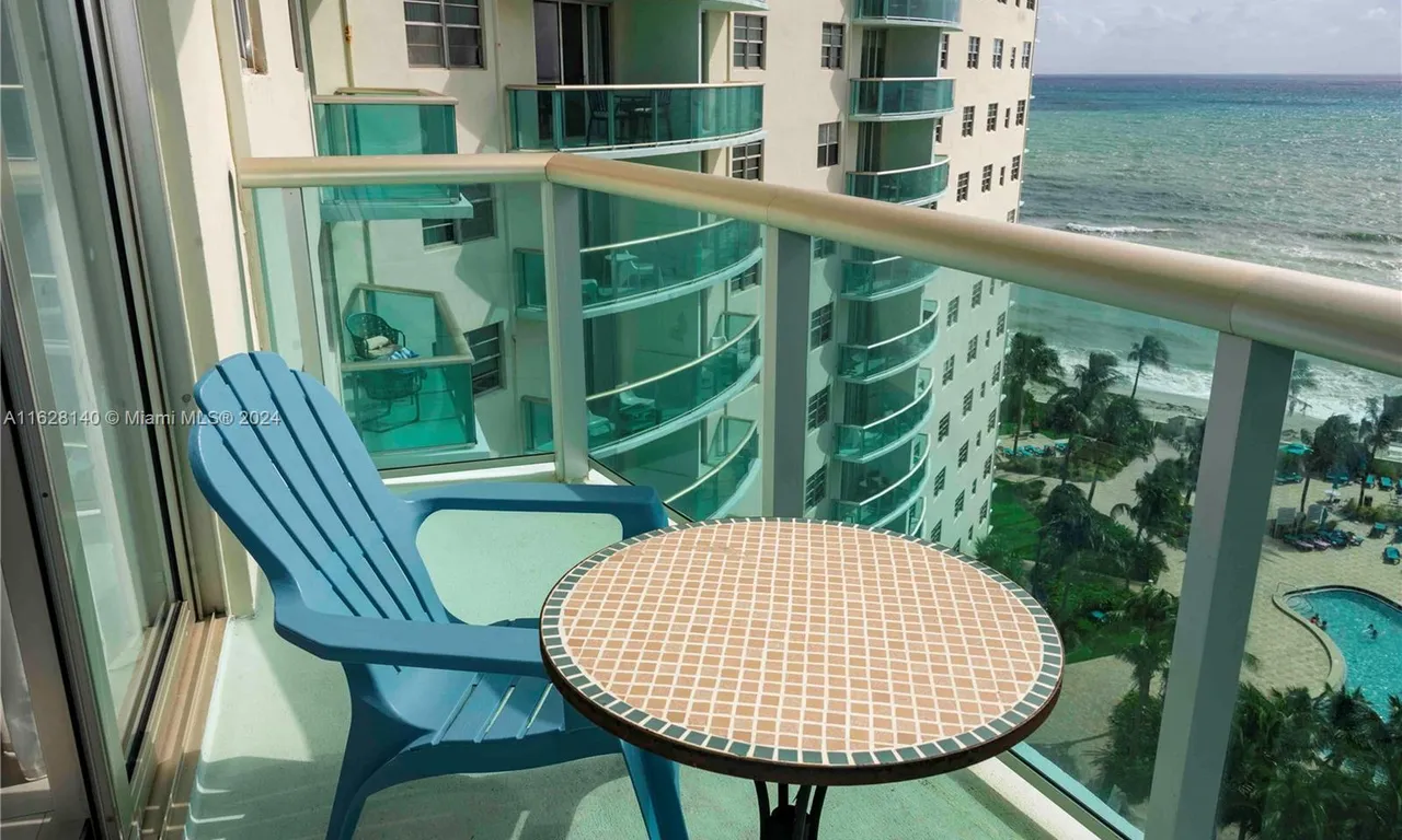 3801 S Ocean Dr # 11M, Hollywood FL 33019