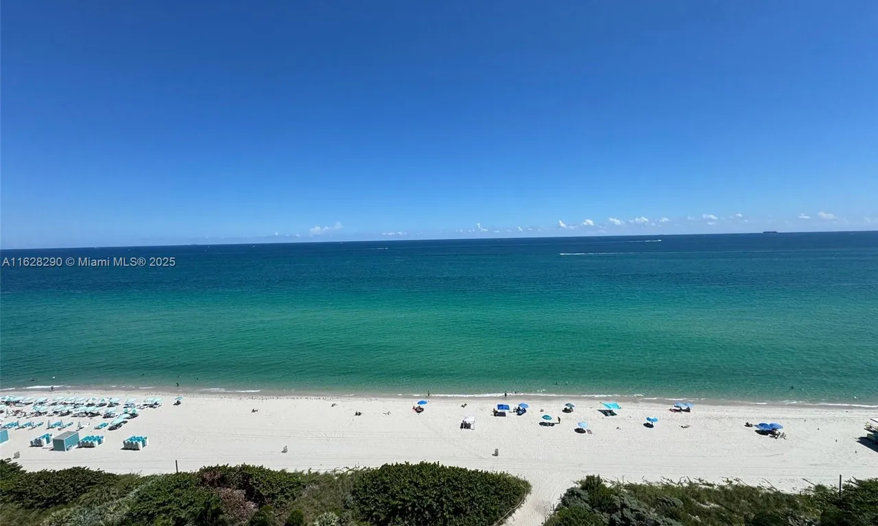 6767 Collins Ave # 1509, Miami Beach FL 33141