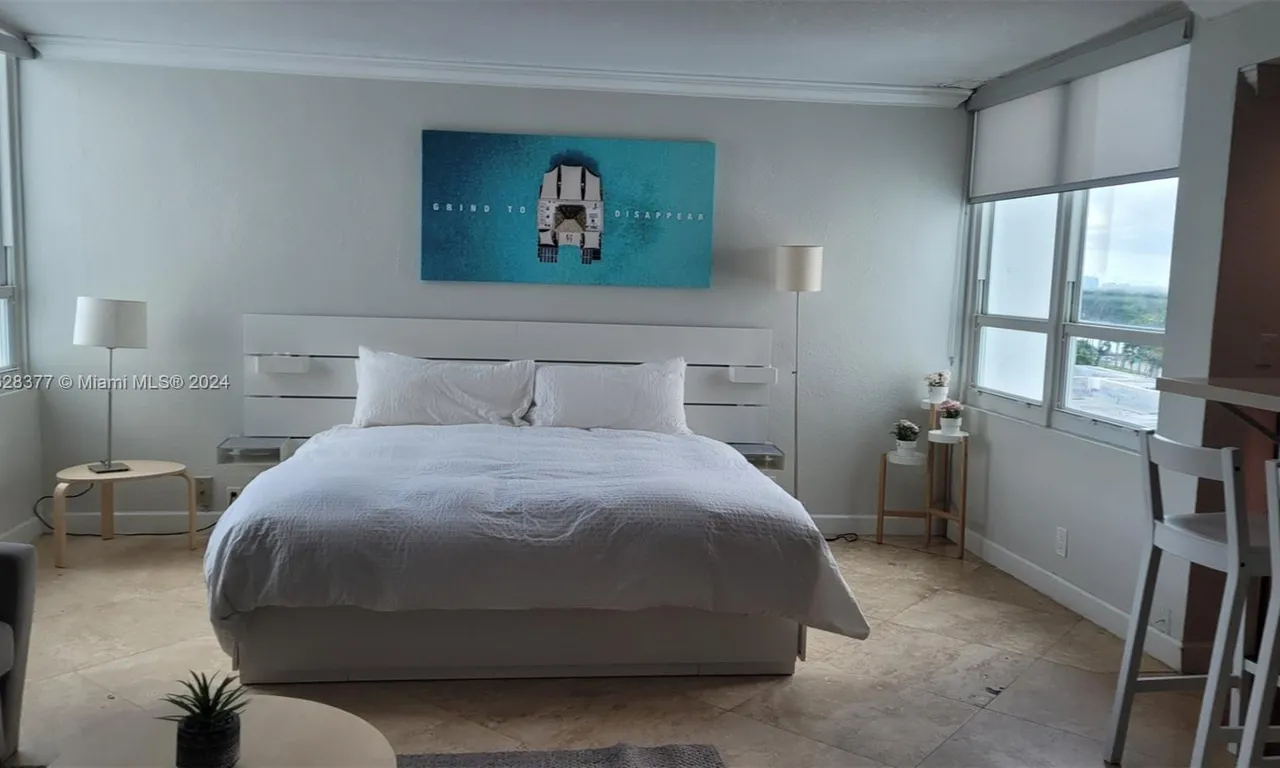 5445 Collins Ave # 504, Miami Beach FL 33140