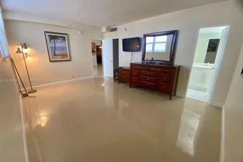 3001 S Ocean Dr # 829, Hollywood FL 33019