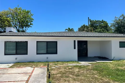 18441 NE 21st Ave, North Miami Beach FL 33179