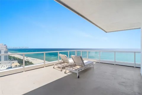 4391 Collins Ave, Miami Beach FL 33140