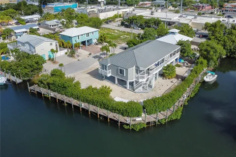 104 52nd Street Ocean, Marathon FL 33050