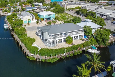 104 52nd Street Ocean, Marathon FL 33050