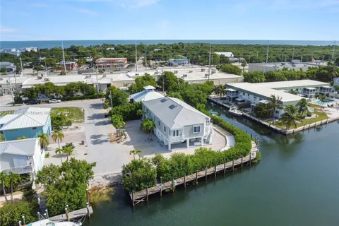 104 52nd Street Ocean, Marathon FL 33050