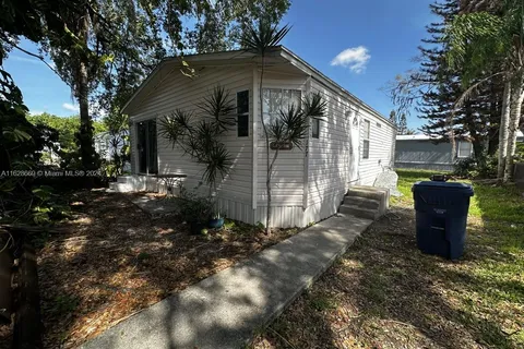 35250 SW 177 Ct no. 177, Homestead FL 33034