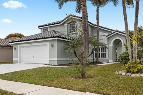 8236 White Rock Circle, Boynton Beach FL 33436