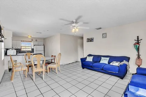 2629 SW 28th Ct, Miami FL 33133