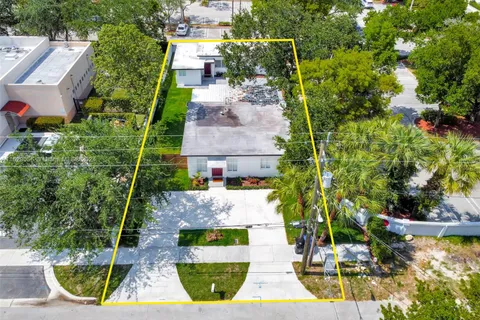 2055 NE 140th St, North Miami Beach FL 33181