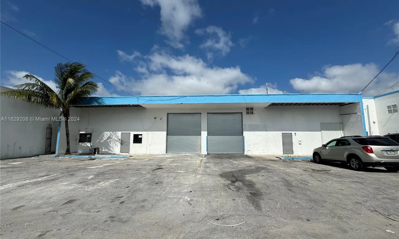 400 E 10th Ct, Hialeah FL 33010