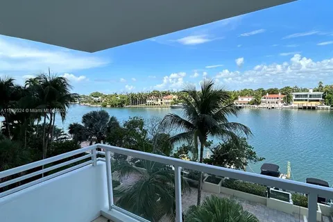 5600 Collins Ave # 5R, Miami Beach FL 33140