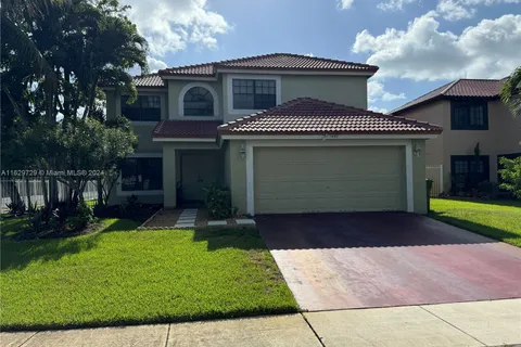 1450 SW 87th Way, Pembroke Pines FL 33025