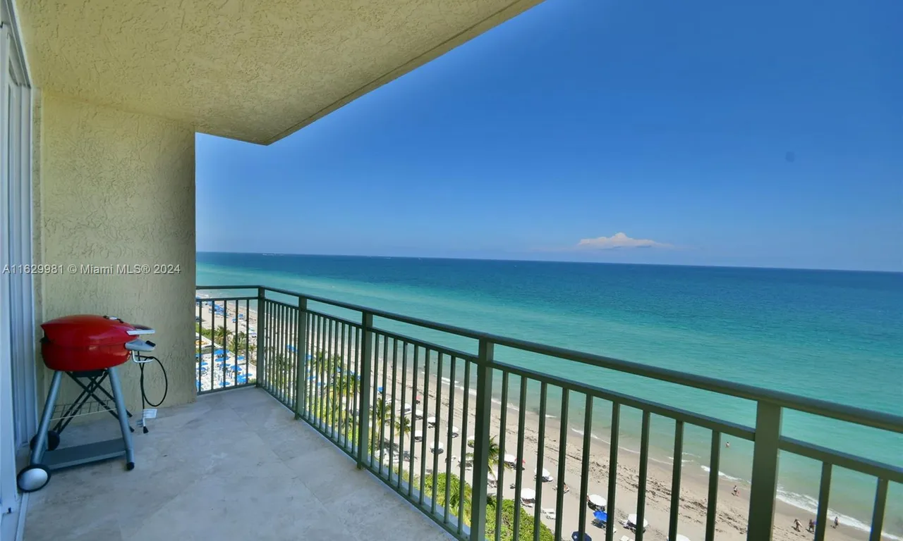 2080 S Ocean Dr # 1111, Hallandale Beach FL 33009