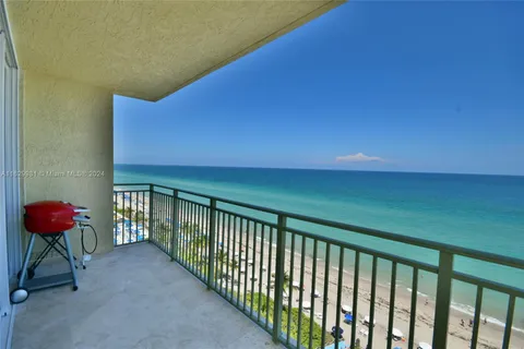 2080 S Ocean Dr # 1111, Hallandale Beach FL 33009