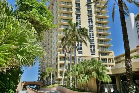 2080 S Ocean Dr # 1111, Hallandale Beach FL 33009