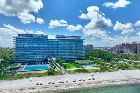 360 Ocean Dr # 902S, Key Biscayne FL 33149