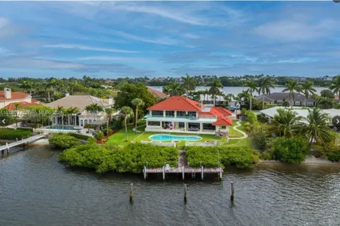 1635 Lands End Rd, Manalapan FL 33462