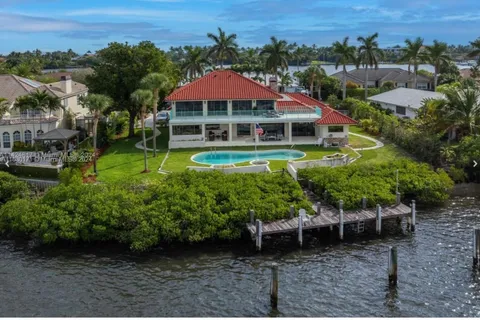 1635 Lands End Rd, Manalapan FL 33462