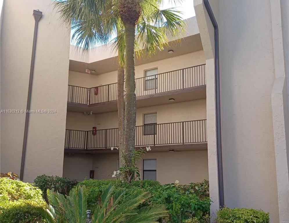 6301 N University Dr # 314, Tamarac FL 33321