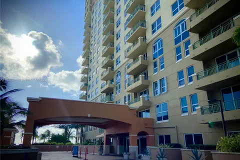 2080 S Ocean Dr # 701, Hallandale Beach FL 33009