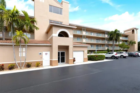 12511 Imperial Isle Dr # 308, Boynton Beach FL 33437