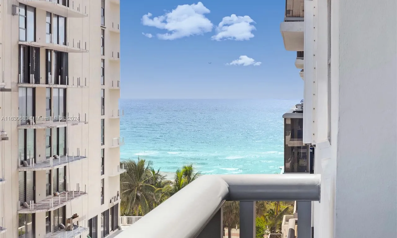 6039 Collins Ave # 809, Miami Beach FL 33140