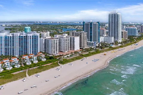 6039 Collins Ave # 809, Miami Beach FL 33140