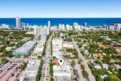 514 W 41st St, Miami Beach FL 33140