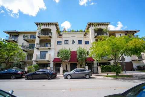 300 Majorca Ave, Coral Gables FL 33134