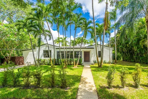 765 NE 96St, Miami Shores FL 33138