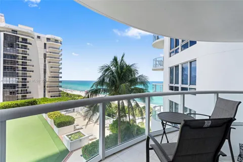 6365 Collins Ave # 911, Miami Beach FL 33141