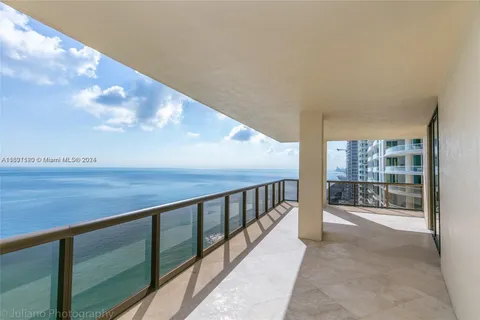 16275 COLLINS # 1901, Sunny Isles Beach FL 33160