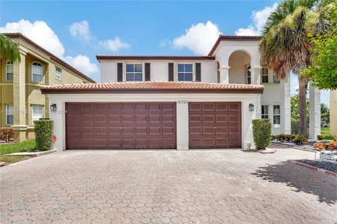 16783 SW 12th St, Pembroke Pines FL 33027