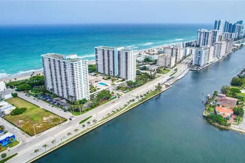 1201 S Ocean Drive # 2204, Hollywood FL 33019