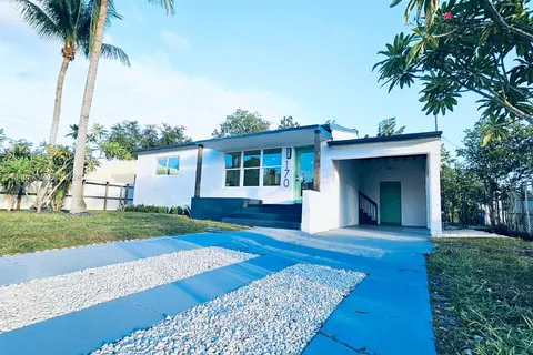 170 NE 171st St, North Miami Beach FL 33162