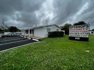 600 W Oakland Park Blvd, Wilton Manors FL 33311