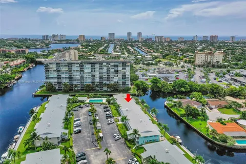 931 SE 9th Ave # 15, Pompano Beach FL 33060