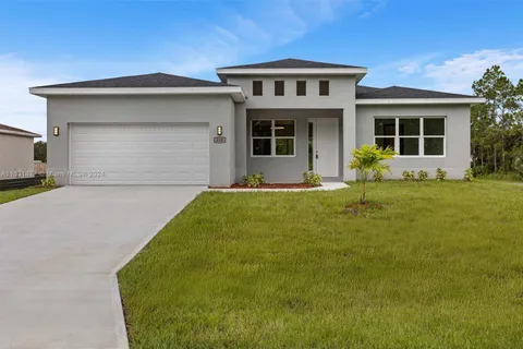 683 Flynn Rd SE, Palm Bay FL 32909