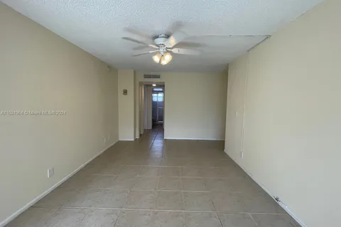 9431 Live Oak Pl # 203, Davie FL 33324