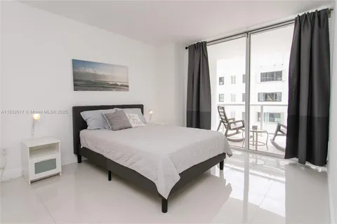 6365 Collins Ave # 806, Miami Beach FL 33141