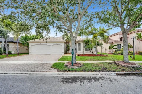 19265 SW 41st St, Miramar FL 33029