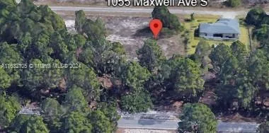 1055 MAXWELL AVE S,, Lehigh Acres FL 33974