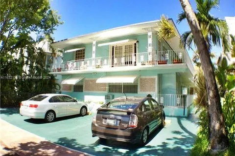 945 Meridian Ave # 11, Miami Beach FL 33139